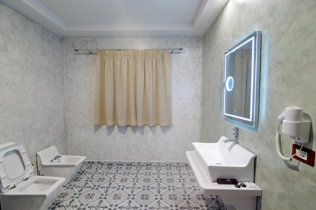 Casta Diva Hotel コルチャ エクステリア 写真
